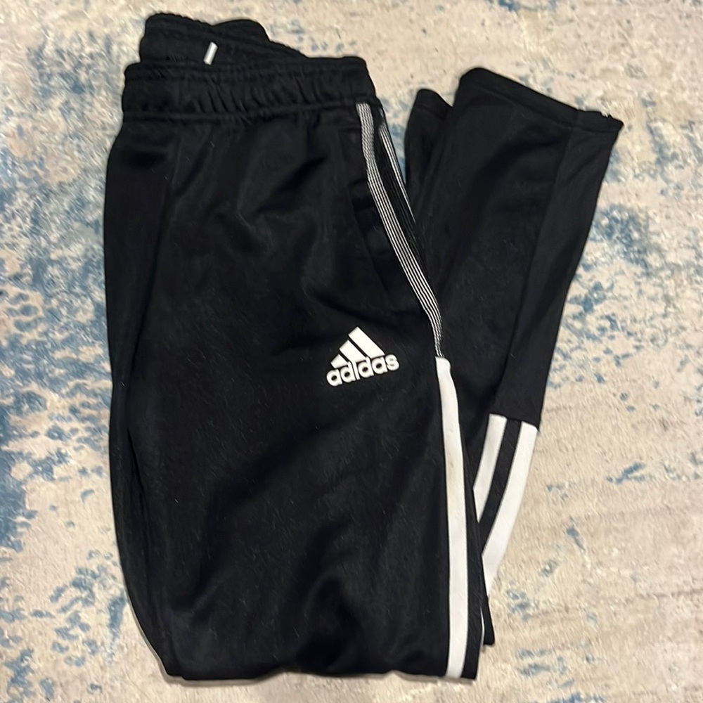 Adidas aero ready size extra large youth, jogger pants